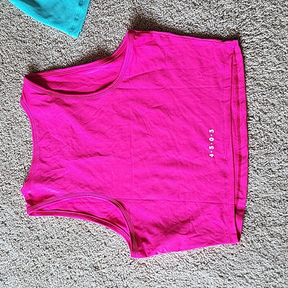 Asos active crop tanks - never worn - Picture 7 of 7